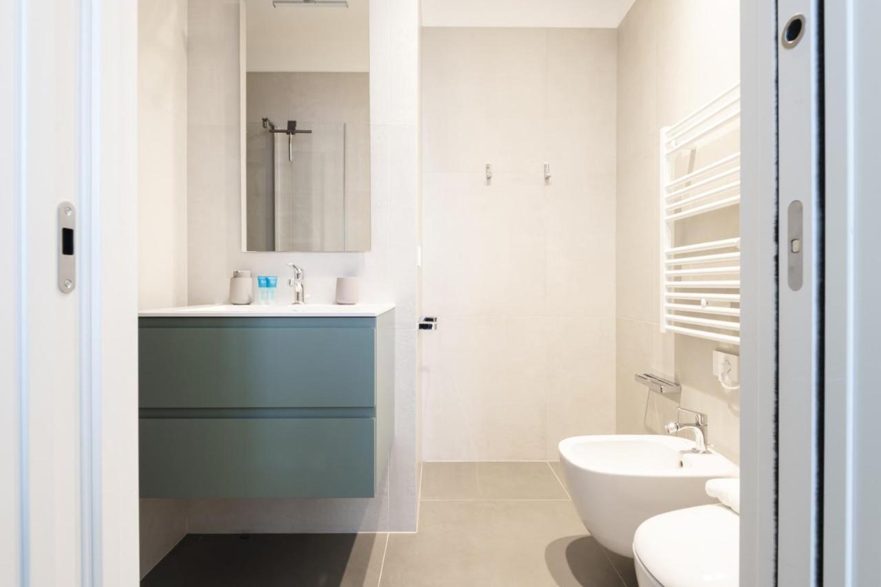 Easylife - Lussuosa Dimora Con Rooftop Condominiale Vista Duomo Milano Esterno foto